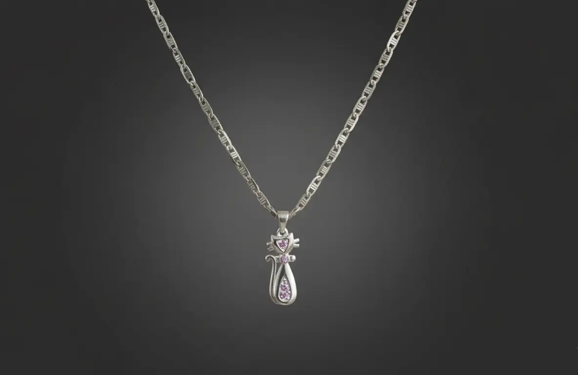 Vista de Cadena tejido escalera con dije de gato