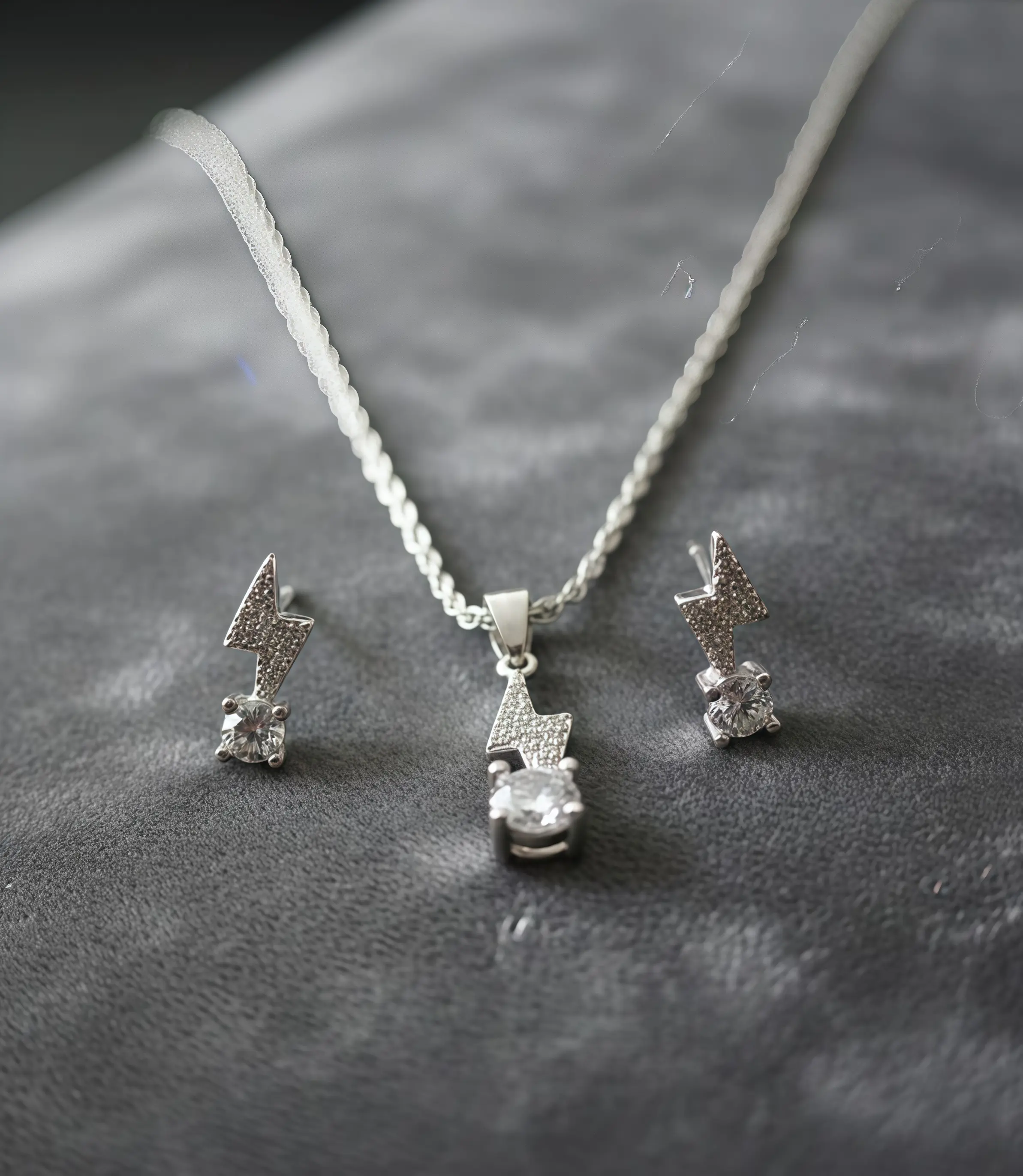 Set Relámpago con Zirconias Brillantes